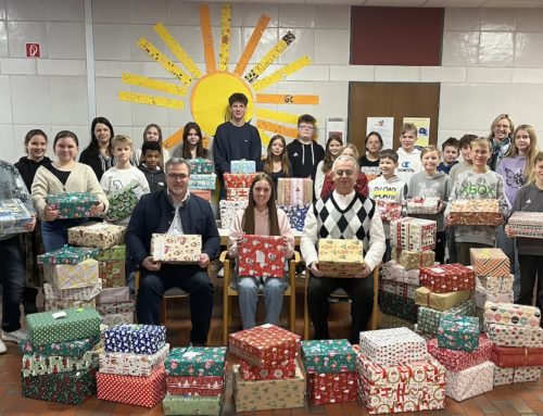 Weihnachtspäckchenaktion an der LLR